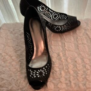 EUC Cutout Black Heels